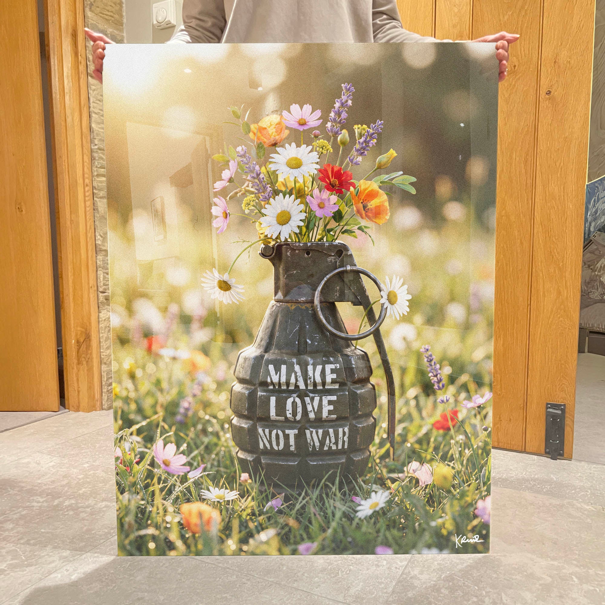 Make Love Not War V4